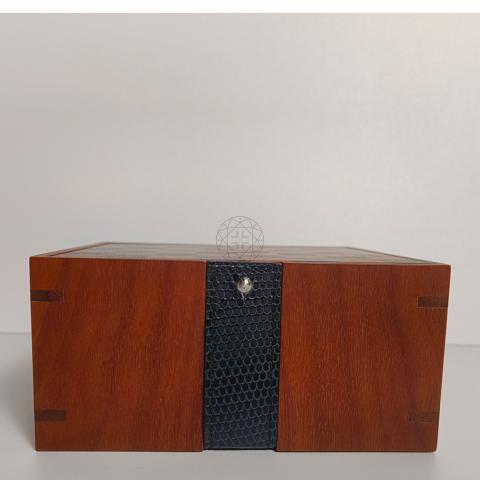 Large Product Preview Image 3