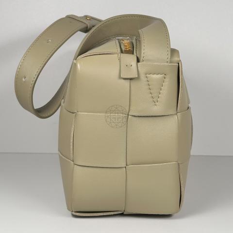 Large Product Preview Image 3