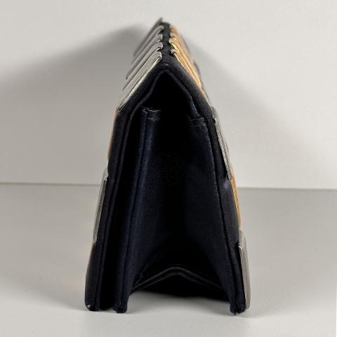 Large Product Preview Image 4